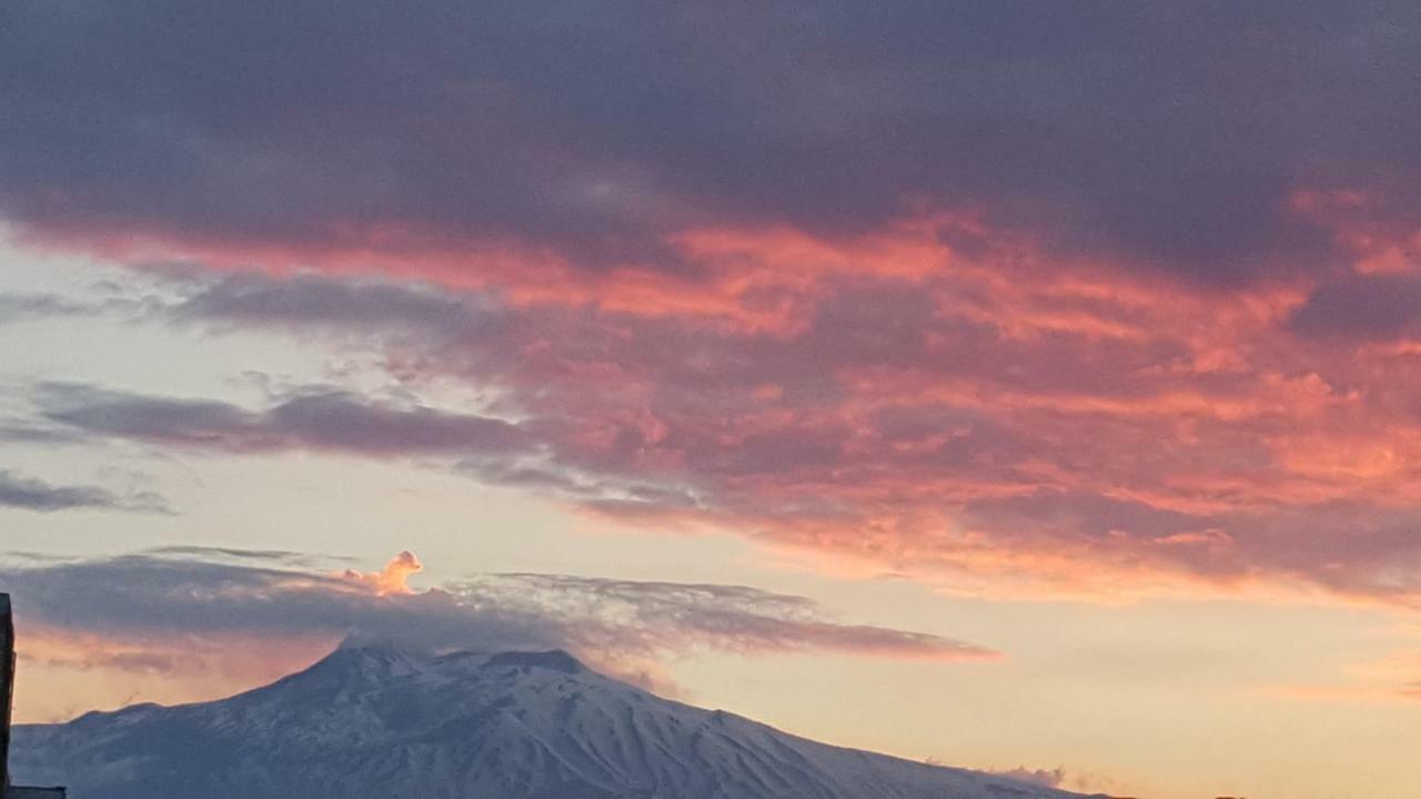 Appartamenti In Tour Trappitello Buitenkant foto
